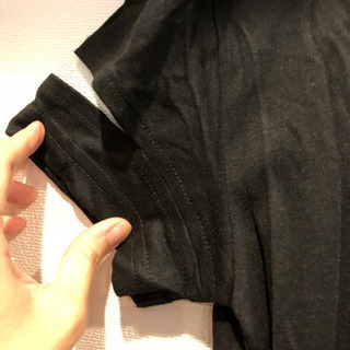 パンクっぽい印象のTシャツの画像