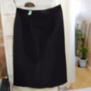 美品！9号黒のスカート