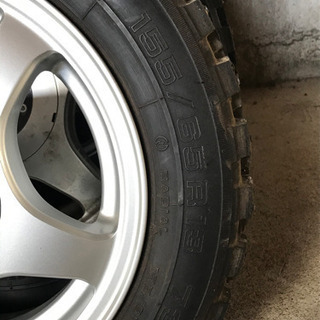 希少なスパイクタイヤの画像