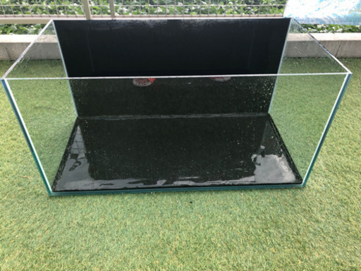 【決まりました】90センチ　フレームレス水槽