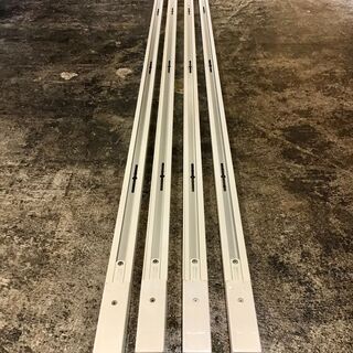 ダクトレール　ライティングレール　直付用　キャップ付き（東芝）の画像