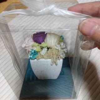 プリザーブドフラワーの画像