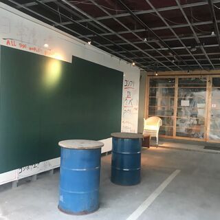 宇部中央町でテイクアウト専門のカレーショップのバイト募集！！10時-15時の昼間の時間帯だけです！の画像
