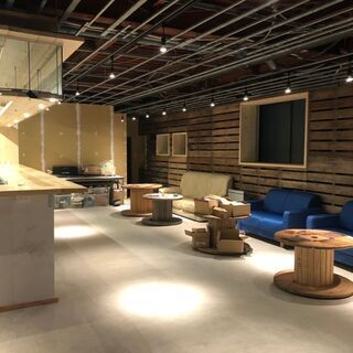宇部中央町でテイクアウト専門のカレーショップのバイト募集！！10時-15時の昼間の時間帯だけです！の画像