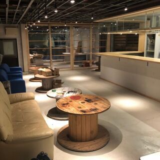 宇部中央町でテイクアウト専門のカレーショップのバイト募集！！10時-15時の昼間の時間帯だけです！の画像
