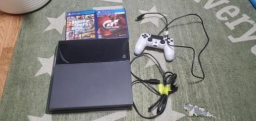 PS4 ソフト付き　すぐに遊べます。