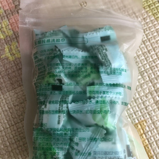 新品　バスキャンディー、洗顔料の画像