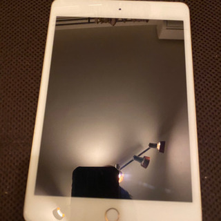 iPad mini4 16GB au