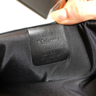 【受け渡し予定者決定】ヴィヴィアンウエストウッド　財布　黒の画像