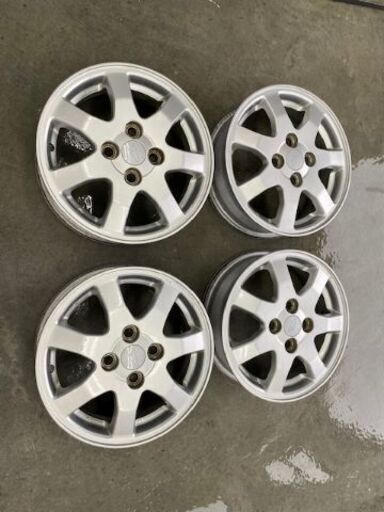 軽自動車用　新品VRX+中古アルミセットダイハツセット!!タント・ムーブ等に早い者勝ち!!
