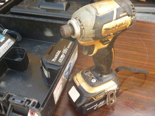 【中古ランクA】マキタ18v充電式インパクトドライバTD148D（2-138）