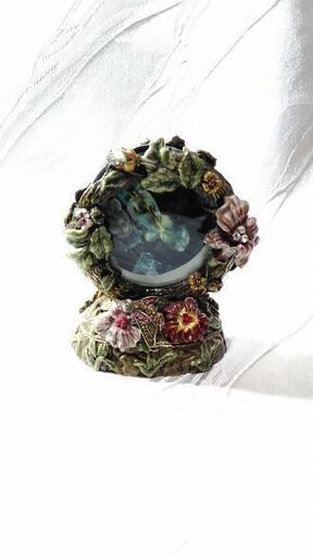 ☆新古品☆　写真立て＆鏡・置物