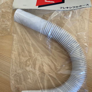 マキタ　掃除機　未使用付属品多数　取扱説明書有りの画像