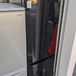 値下げ！冷蔵庫 三菱 MR-P15A 2017年製【3ヶ月保証★送料に設置込】自社配送時代引き可※現金、クレジット、スマホ決済対応※ 三菱電機 MR-P15A-B [サファイアブラック] 価格比較 - 価格.com