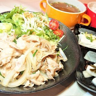 [希少]ゴルフバーでランチバイト！自由な個人店！履歴書不要！の画像