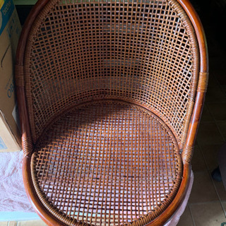 編み座椅子