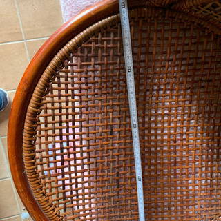 編み座椅子の画像