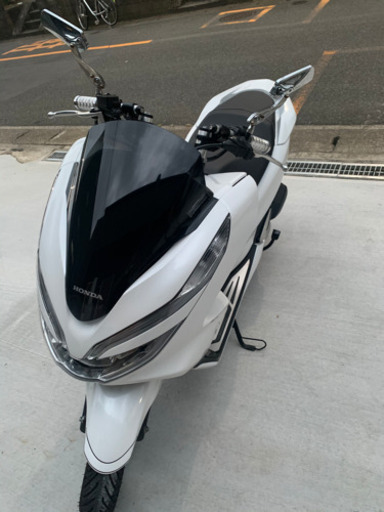 最終値下げ‼️新型ホンダPCX125cc走行8000㌔