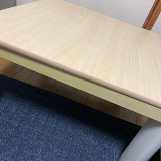 コタツ机の画像