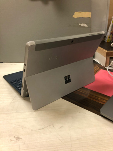 お値引！！surface GO model1824