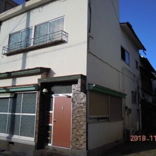 中古売家　甲府市朝日４丁目　商店街近く　