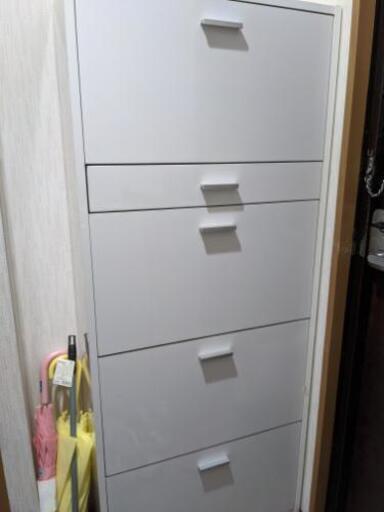 下駄箱　　シューズボックス