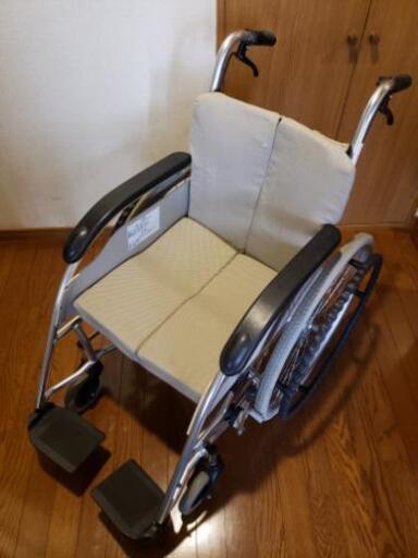 車椅子自走式　除菌済　折り畳み可能　送料別