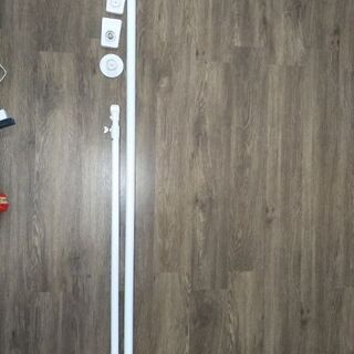 さしあげます。突っ張り棒(支えポールあり)の画像
