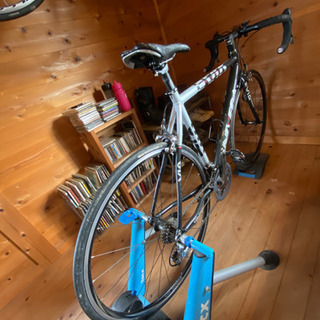 univegaのロードバイク