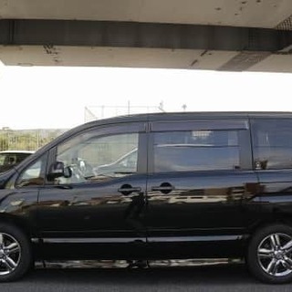 ファミリーに大人気！日産セレナを自社ローンで！金利なし！の画像