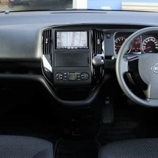 ファミリーに大人気！日産セレナを自社ローンで！金利なし！の画像