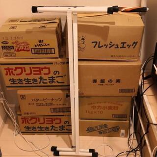 ピアノ スタンド 白