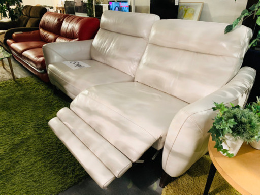 本革　リクライニングソファ