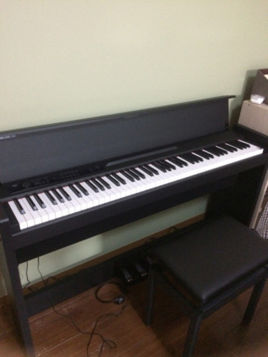 電子ピアノ
