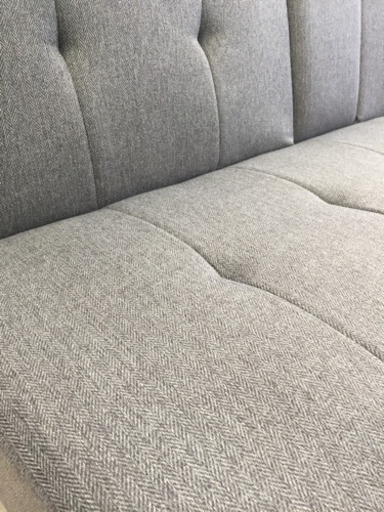 10/7  【必見❣️未使用です?】ソファベッド  簡単にベッドにもなるので急なお客様が来ても  疲れてそのまま寝てもgood?普段は