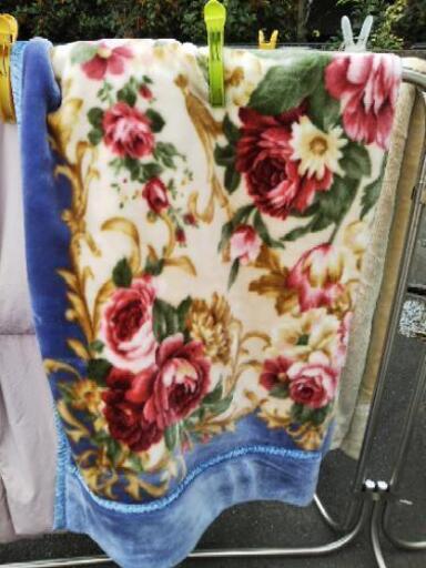 ［マイヤー合わせ毛布］：リサイクルショップヘルプ