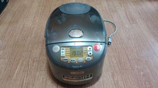 象印 ZOJIRUSHI NP-VW18B.IH炊飯器 一升炊き 極め炊き