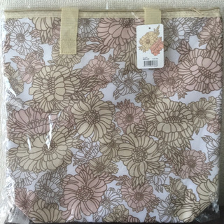 BELLE  cooler bag   [ベル]たっぷり保冷温バ...