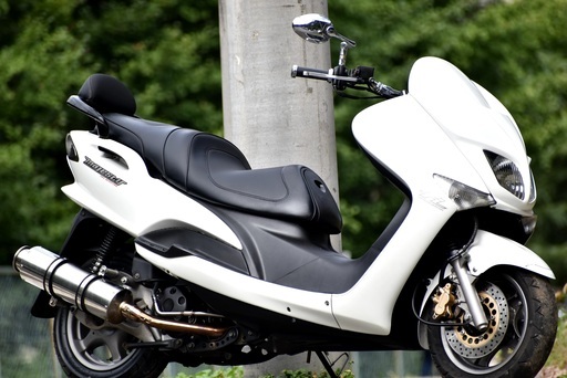 ☆YAMAHA＊マジェスティ125Fi＊最終型＊11374km＊WirusWinローダウンシート＊フロントマスク＊社外マフラー＊WAKO’Sオイル交換済＊☆下取り全国配送も可能です☆彡