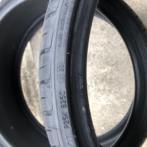 DELINTE 22インチ　235/30ZR22 90W/XL