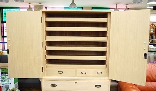 加茂 桐箪笥 さが美 伝統工芸士 頓所芳男作 幅106×奥行45×高さ173cm 3尺5寸 砥の粉仕上げ 隠鍵 隠箱 鍵2本付き 和箪