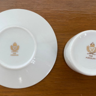 FINE PORCELAIN  大人のコーヒータイム❤️デミタスカップ＆ソーサーの画像