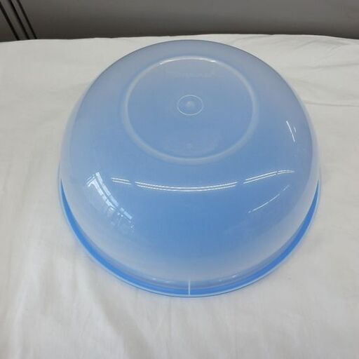 タッパーウェア スーパーミックスボール 6500ml 未使用品 Tupperware 水色 円形 保存容器 ペイペイ対応 札幌市西区西野