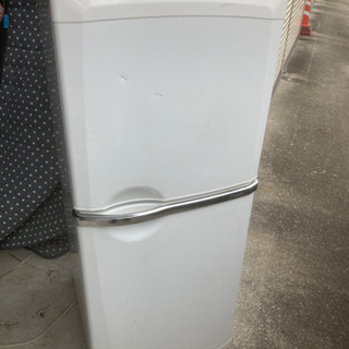 136Liter 冷蔵庫の画像
