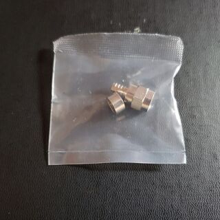 アンテナ接栓 F型コネクター 4Cケーブル用 100個の画像