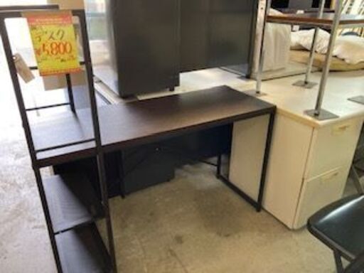 ID:G942987　棚付デスク