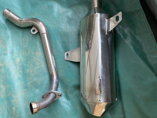 マジェスティs sg28j  社外マフラー　prunus