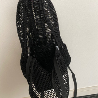 メッシュ 、くしゅくしゅリュックの画像