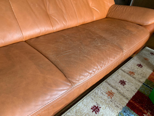 ３人掛け本革ソファ