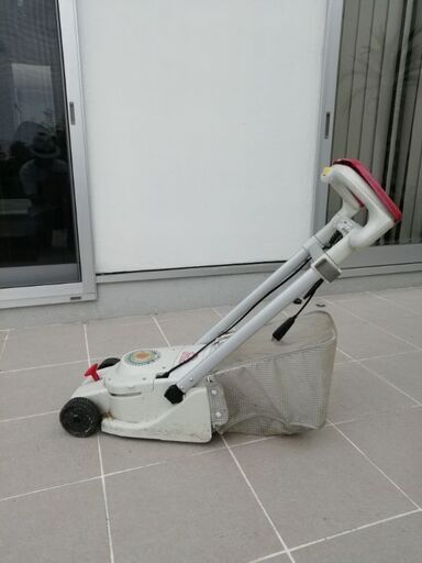 最終値下げ　電動　芝刈機